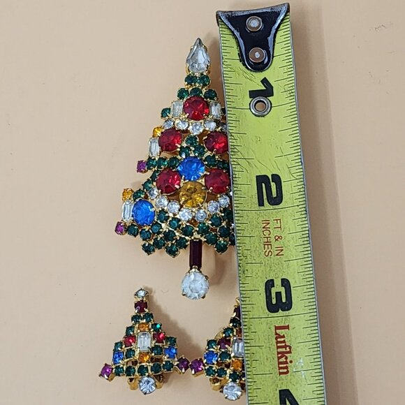 Vintage Warner Christmas Tree Rhinestone Brooch & Clip Earrings Set - Picture 8 of 8